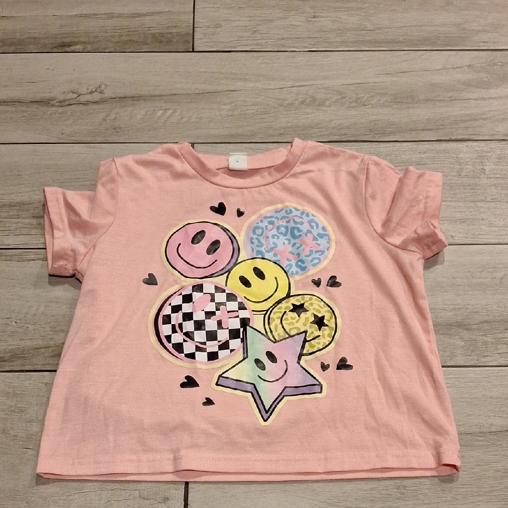 🍁SHEIN Kids Pink Tee with Graphic Smiles and Stars🍿